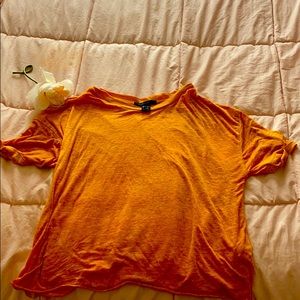im selling this crop,really cute comment to buy
